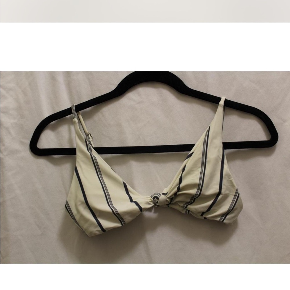 Super cute stripped bikini top.